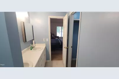 107 Oak Park Drive, Benson, NC 27504 - Photo 29