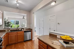 100 Stratford Lakes Dr, Durham, NC 27713 - Photo 23