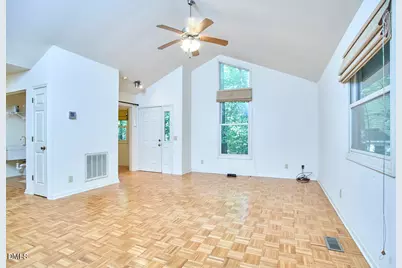 112 Creekview Circle, Carrboro, NC 27510 - Photo 5