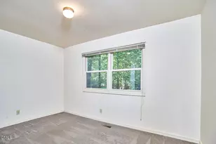 112 Creekview Cir, Carrboro, NC 27510 - Photo 19