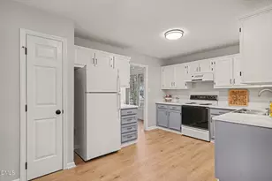 103 E Seve Ct, Morrisville, NC 27560 - Photo 9