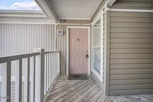 1411 Collegiate Cir, Raleigh, NC 27606 - Photo 37