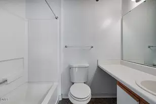 1411 Collegiate Cir, Raleigh, NC 27606 - Photo 33