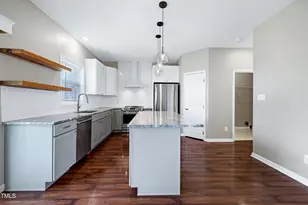 5624 Yates Garden Ln, Raleigh, NC 27606 - Photo 9