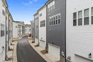 7015 Gentle Pne Pl, Raleigh, NC 27613 - Photo 33