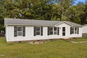 384 Jamestown Dr, Spring Lake, NC 28390 - Photo 33