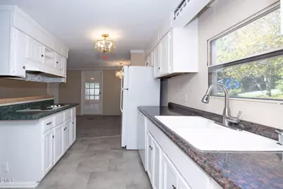 230 W Union Street, Hillsborough, NC 27278 - Photo 9