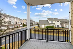 10122 Glen Autumn Rd, Raleigh, NC 27617 - Photo 19