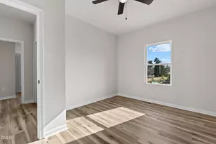 514 N Beaumont Ave, Burlington, NC 27217 - Photo 9