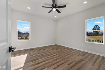 514 N Beaumont Avenue, Burlington, NC 27217 - Photo 11