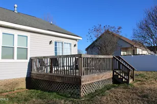 212 Sunridge Ln, Pikeville, NC 27863 - Photo 3