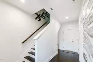 312 King Closure Dr, Cary, NC 27519 - Photo 7