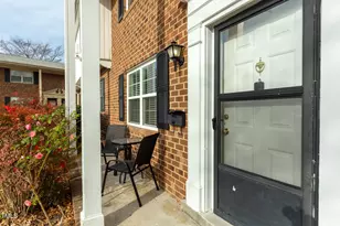 1002 Willow Dr, Chapel Hill, NC 27514 - Photo 17