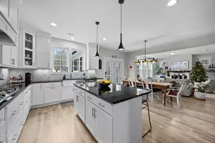 21 N Rosebank Dr, Chapel Hill, NC 27516 - Photo 13