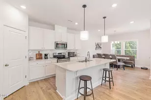 500 Barrington Row Ave, Zebulon, NC 27597 - Photo 11