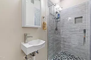 204 Frontgate Dr, Cary, NC 27519 - Photo 7