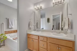 290 Santa Gertrudis Dr, Clayton, NC 27520 - Photo 21