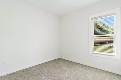 208 N Sellers Street, Selma, NC 27576 - Photo 15