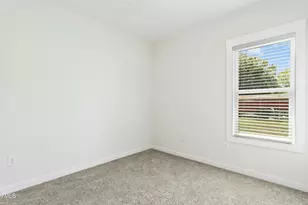 208 N Sellers St, Selma, NC 27576 - Photo 15