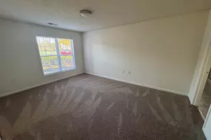 2511 Huntscroft Ln, Raleigh, NC 27617 - Photo 9