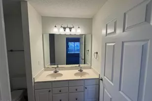 2511 Huntscroft Ln, Raleigh, NC 27617 - Photo 11