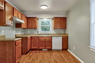 2811 Club Plaza Rd, Raleigh, NC 27603 - Photo 13