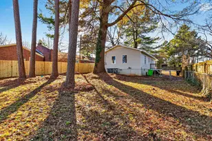 2811 Club Plaza Rd, Raleigh, NC 27603 - Photo 35