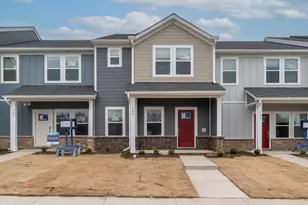 706 Southland Dr, Zebulon, NC 27597 - Photo 1