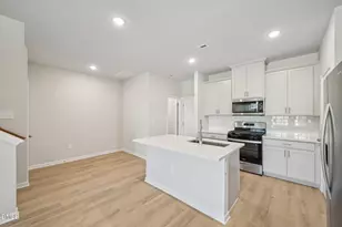 704 Southland Dr, Zebulon, NC 27597 - Photo 11