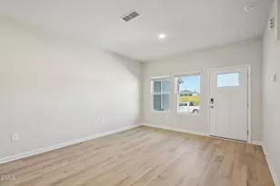 704 Southland Dr, Zebulon, NC 27597 - Photo 7