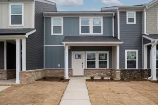 704 Southland Dr, Zebulon, NC 27597 - Photo 3