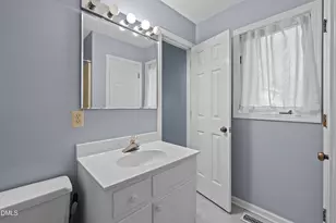 809 Hilltop Cir, Sanford, NC 27332 - Photo 9