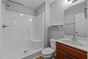 830 Eagles Nest Dr, Sanford, NC 27332 - Photo 9