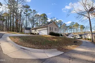 831 Eagles Nest Dr, Sanford, NC 27332 - Photo 15