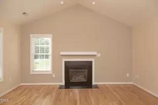 107 W Sebastian Ct, Mebane, NC 27302 - Photo 5