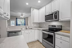 7704 Winners Edge St, Raleigh, NC 27617 - Photo 7