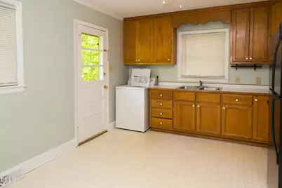513 N 5th Street, Mebane, NC 27302 - Photo 9