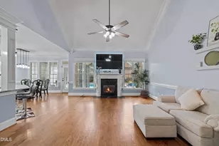 172 Valleycruise Cir, Garner, NC 27529 - Photo 9