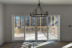 608 Sage Ct, Fuquay Varina, NC 27526 - Photo 5