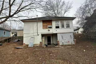 106 N 17th St, Erwin, NC 28339 - Photo 5