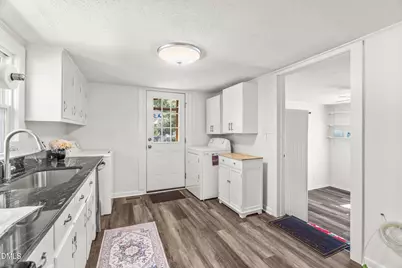 305 N 10th Street, Erwin, NC 28339 - Photo 11