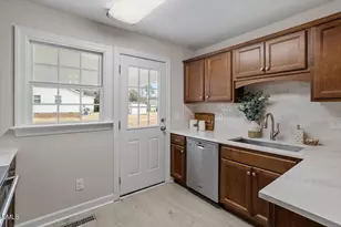 2600 Little John Rd, Raleigh, NC 27610 - Photo 5