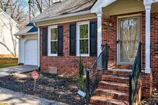 9404 Dominion Blvd, Raleigh, NC 27617 - Photo 3