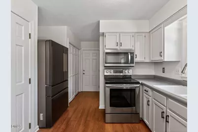 9404 Dominion Boulevard, Raleigh, NC 27617 - Photo 15