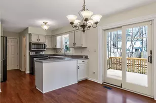 9404 Dominion Blvd, Raleigh, NC 27617 - Photo 11