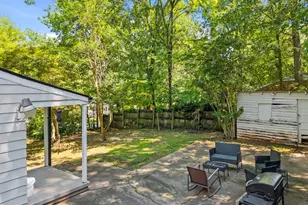 860 Nelson St, Henderson, NC 27536 - Photo 3