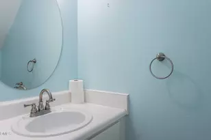 113 Sterling Oaks Ct, Morrisville, NC 27560 - Photo 15