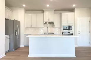 929 Grand Mesa Dr, Garner, NC 27529 - Photo 9