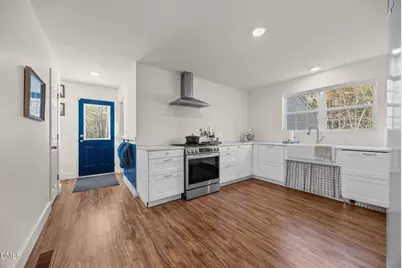 499 Jumping Run Road, Dunn, NC 28334 - Photo 9