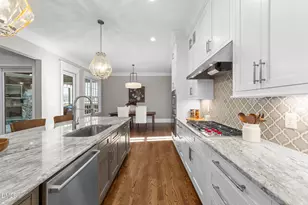 2600 Oxford Rd, Raleigh, NC 27608 - Photo 15